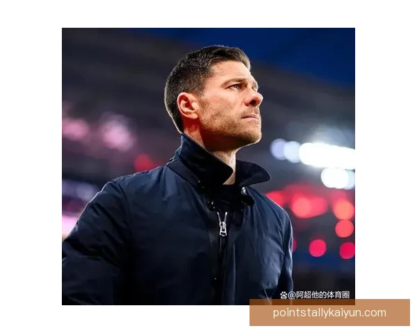 阿隆索在世界杯冠军成员中扮演重要角色，球队表现稳健引人关注