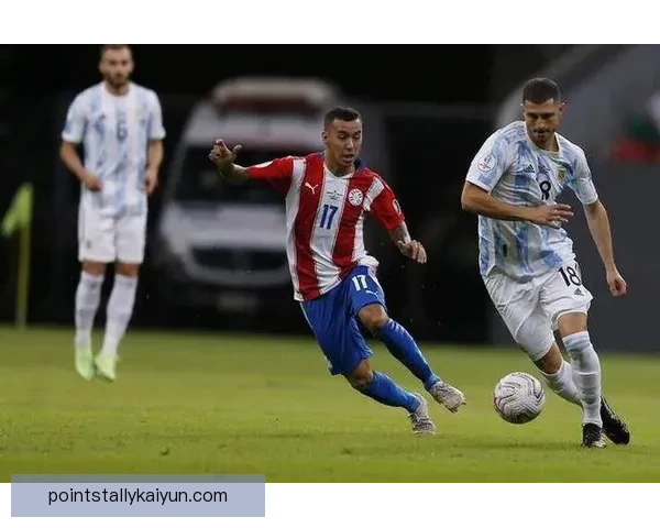 奇尔韦尔本赛季助攻数据表现稳健，持续提升左路进攻贡献